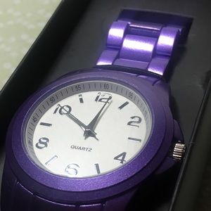 Avon purple analog watch